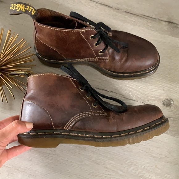 Dr. Martens Shoes - Dr. DOC MARTENS Airwair Leather Work Boots brown